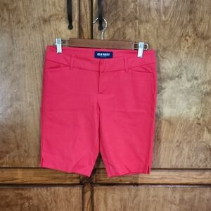 Old Navy Women's Vibrant Pink Bermudas